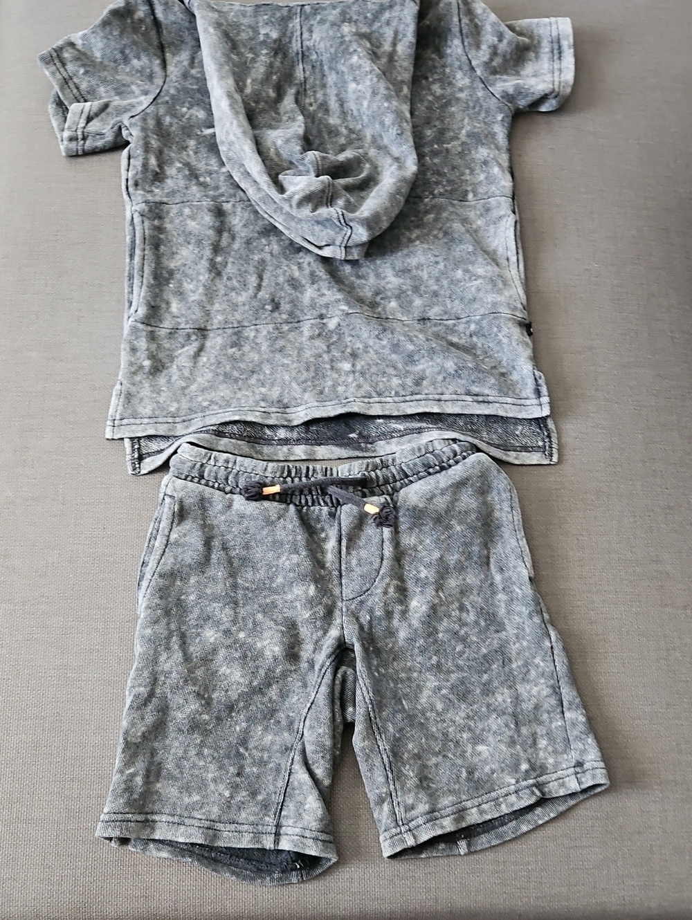 art class Gray Mineral Wash Hoodie & Shorts Matching Set
